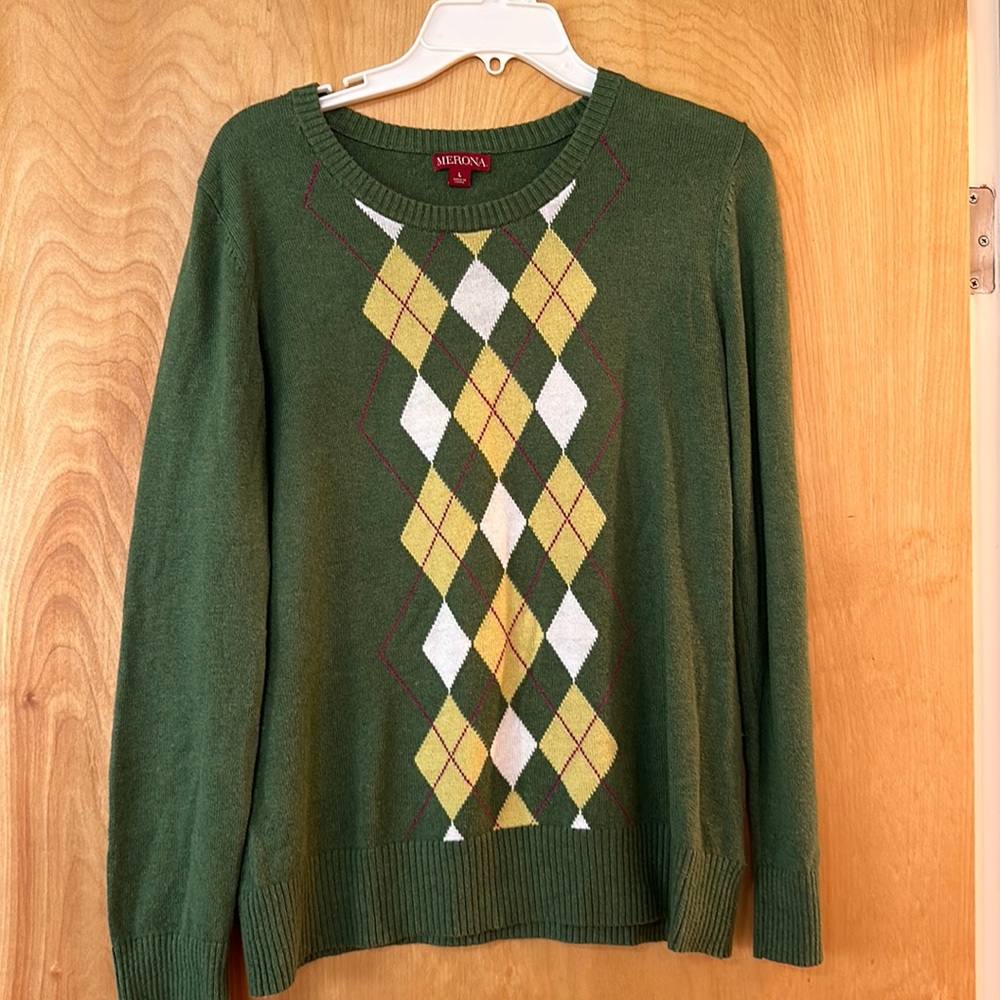 Merona Knit Argyle green yellow/cream V-Neck Sweater Women’s large